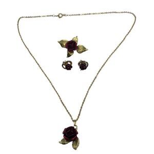 Stunning Vintage Jewelry Set - Tin Red Rose Pendant Necklace, Brooch & Earrings